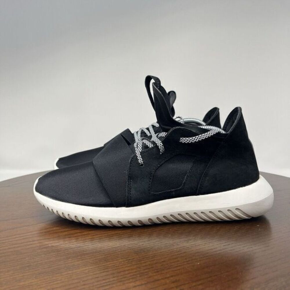 Adidas Tubular Shoes Women's Size 8 Black Leather Textile Fashion Sneaker S75903